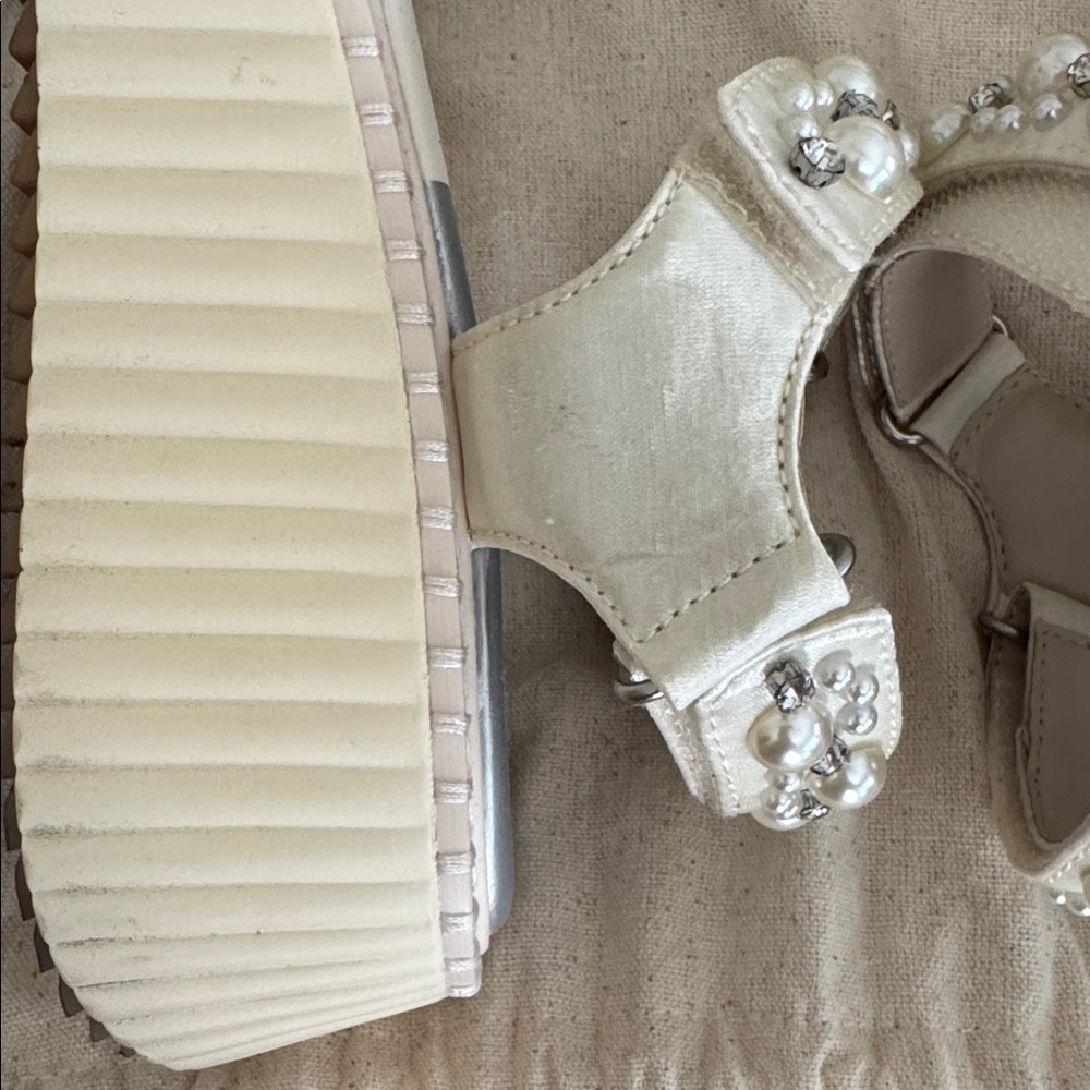 Dolce Vita Women's Debra Cream Sandals Size 7 M Good Condition - Picture 13 of 15